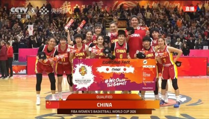 立功了！末节砍9分带队击败捷克，苏群：最后时刻保驾护航太重要