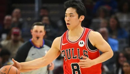 河村勇辉半场出战7分钟，1中0得到1篮板7助攻1抢断0失误